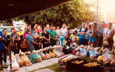 Remar S.O.S. México reparte alimentos a decenas de familias necesitadas.