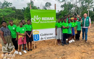 Colocada la primera piedra del centro escolar en Nkuntom, Remar Guinea Ecuatorial.