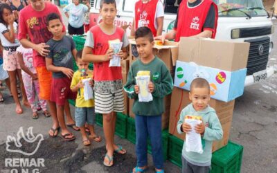 Proyecto Street Food Solidario reparte alimentos a cientos de familias y niños, Remar Brasil.